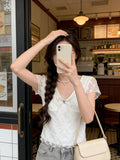 Purely Want Bm Style White Lace V-Neck Short-Sleeved T-Shirt Girl Spring And Summer 2026 New Hot Girl Repair With A Short Top