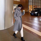 Small Senior Sense Loose Thick Coat 2026 Autumn And Winter New Hepburn Wind Long Hair Coat Woman