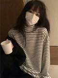 Long-Sleeved T-Shirt Girl Autumn New Korean Version Of The College Wind Striped Top Girl Body Leisure High-Necked Bottom Shirt