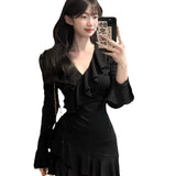 Pure-Want Hottie Sexy V-Neck Knitted Dress Women Autumn And Winter New Lotus Side Horn Sleeves Small Black Dress