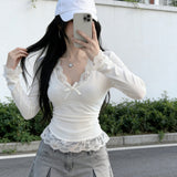 Sweet Hottie Pure Lust Lace Side Long-Sleeved T-Shirt Girl In Early Spring To Play With A T-Shirt Slimming On The Bottom Of The Shirt
