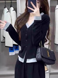 Black Fake Two V-Neck Long-Sleeved T-Shirt Women Autumn Korean Slimmed Bottom Shirt Design Feel Thin Top
